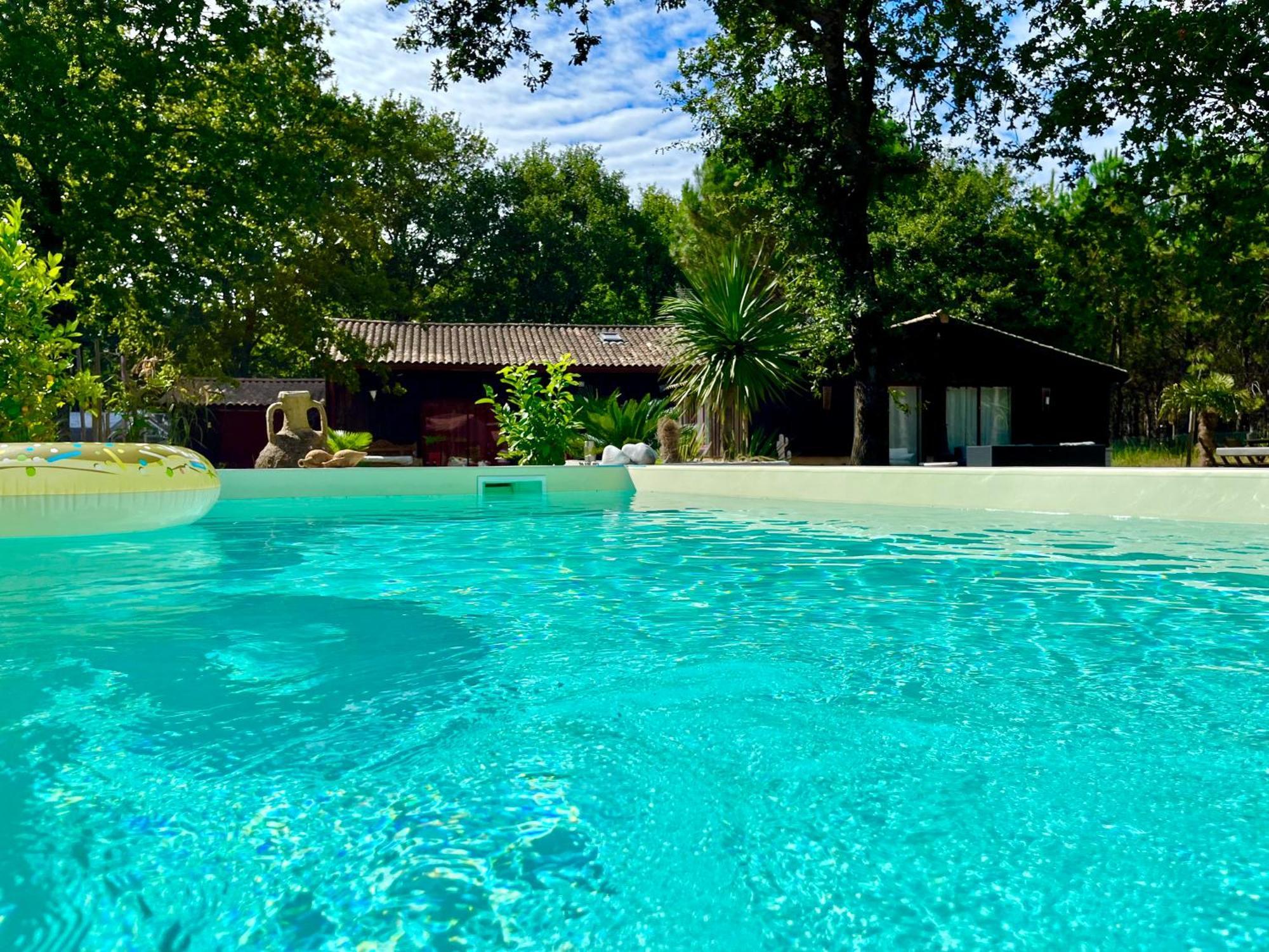 House De La Canopee, Swimming Pool, Lake, Forest, Large Garden And Wifi Уртен Экстерьер фото